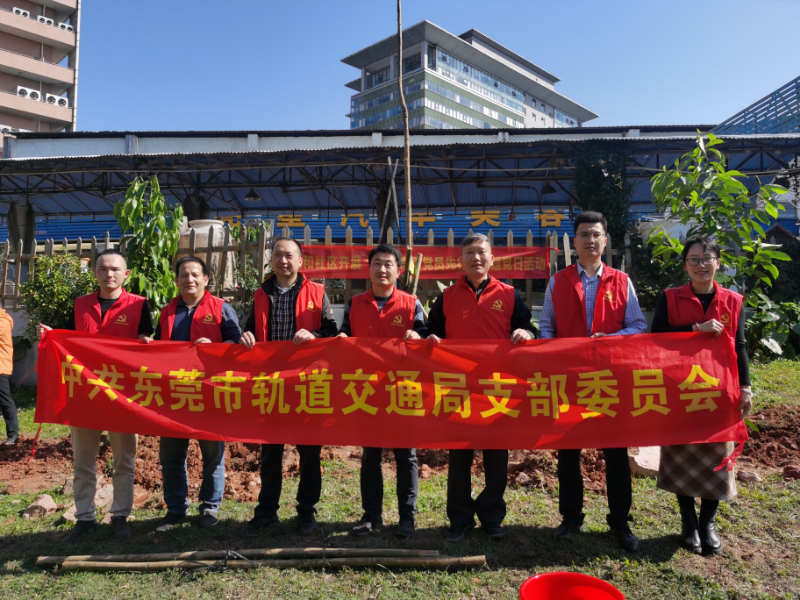 大合照4(1).jpg